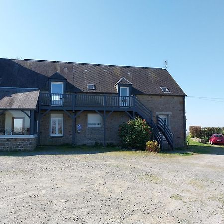 Joli Appartement Avec Vue Sur La Baie Avranches Exterior photo