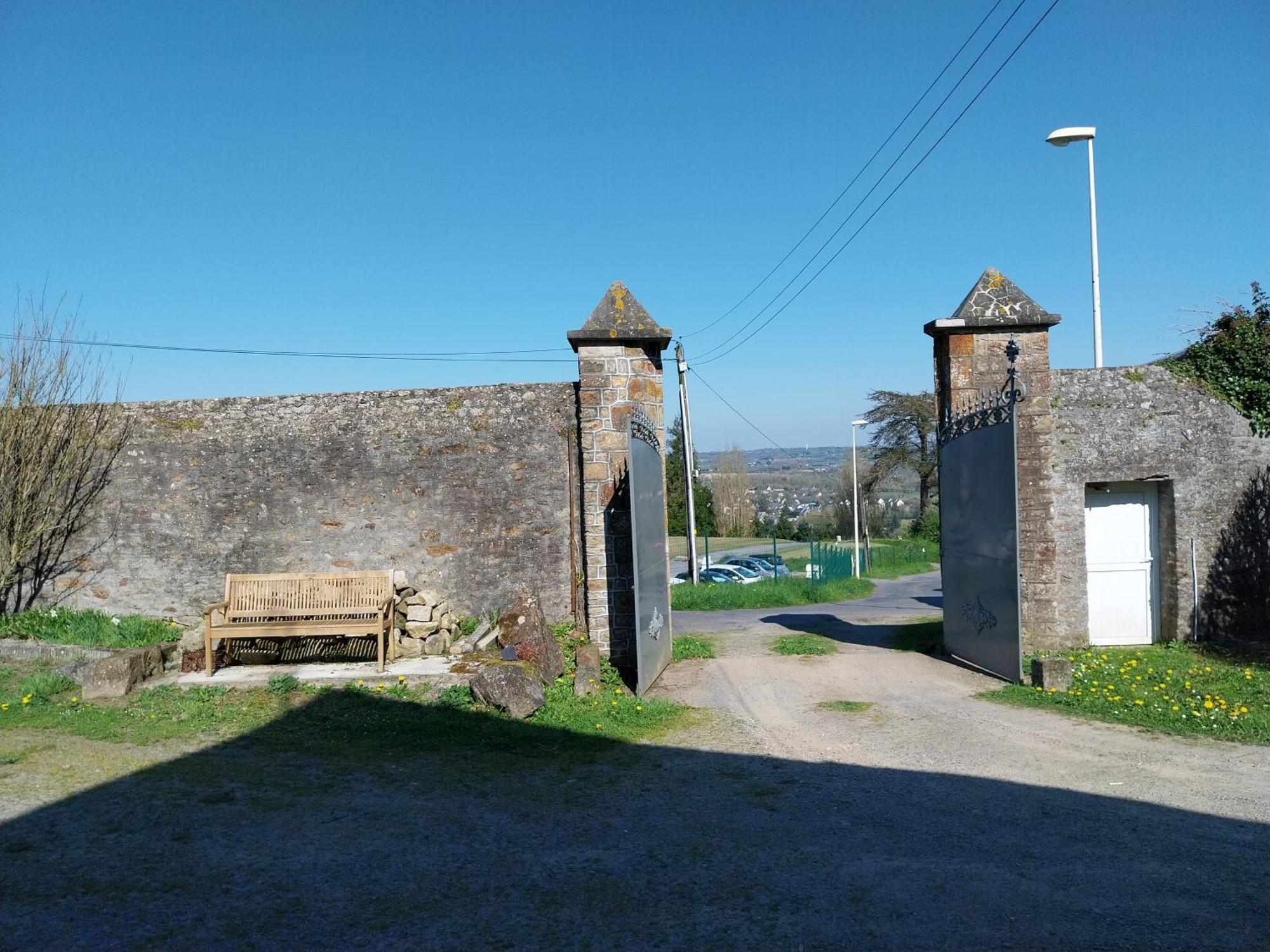 Joli Appartement Avec Vue Sur La Baie Avranches Exterior photo